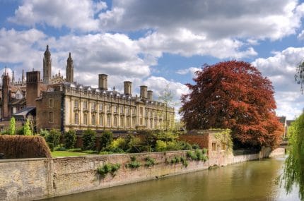 Cambridge Language Study Abroad Program: Learn English Through a Language Exchange